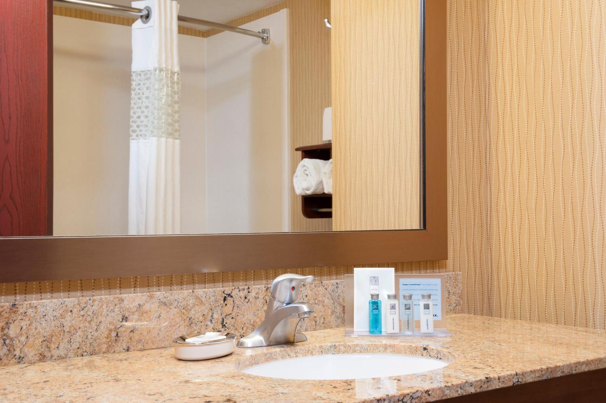 Hampton Inn & Suites Cleveland-Southeast-Streetsboro Εξωτερικό φωτογραφία